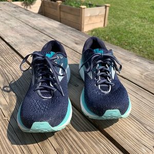 Brooks Ghost 11
